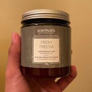 Scentuals bath salts